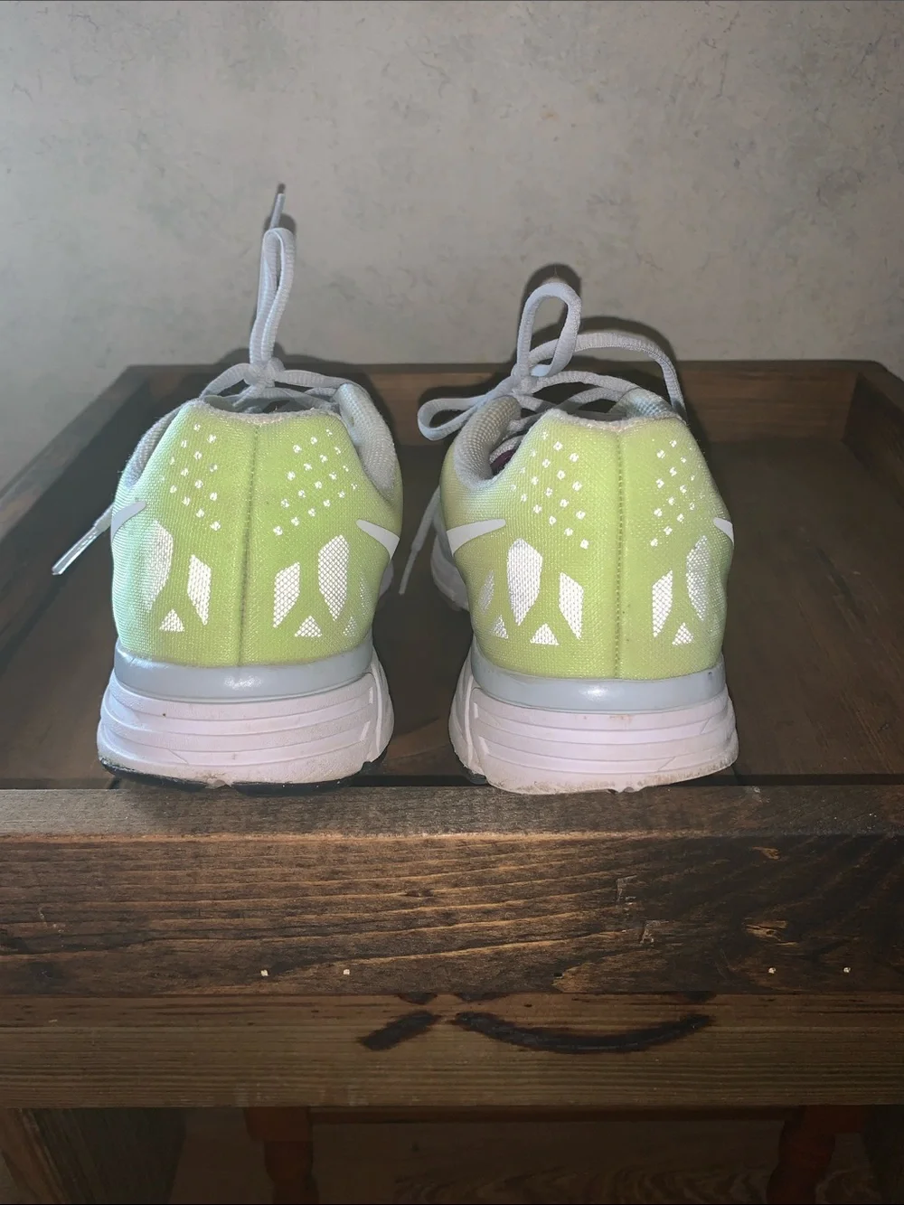 Nike lightweight women’s